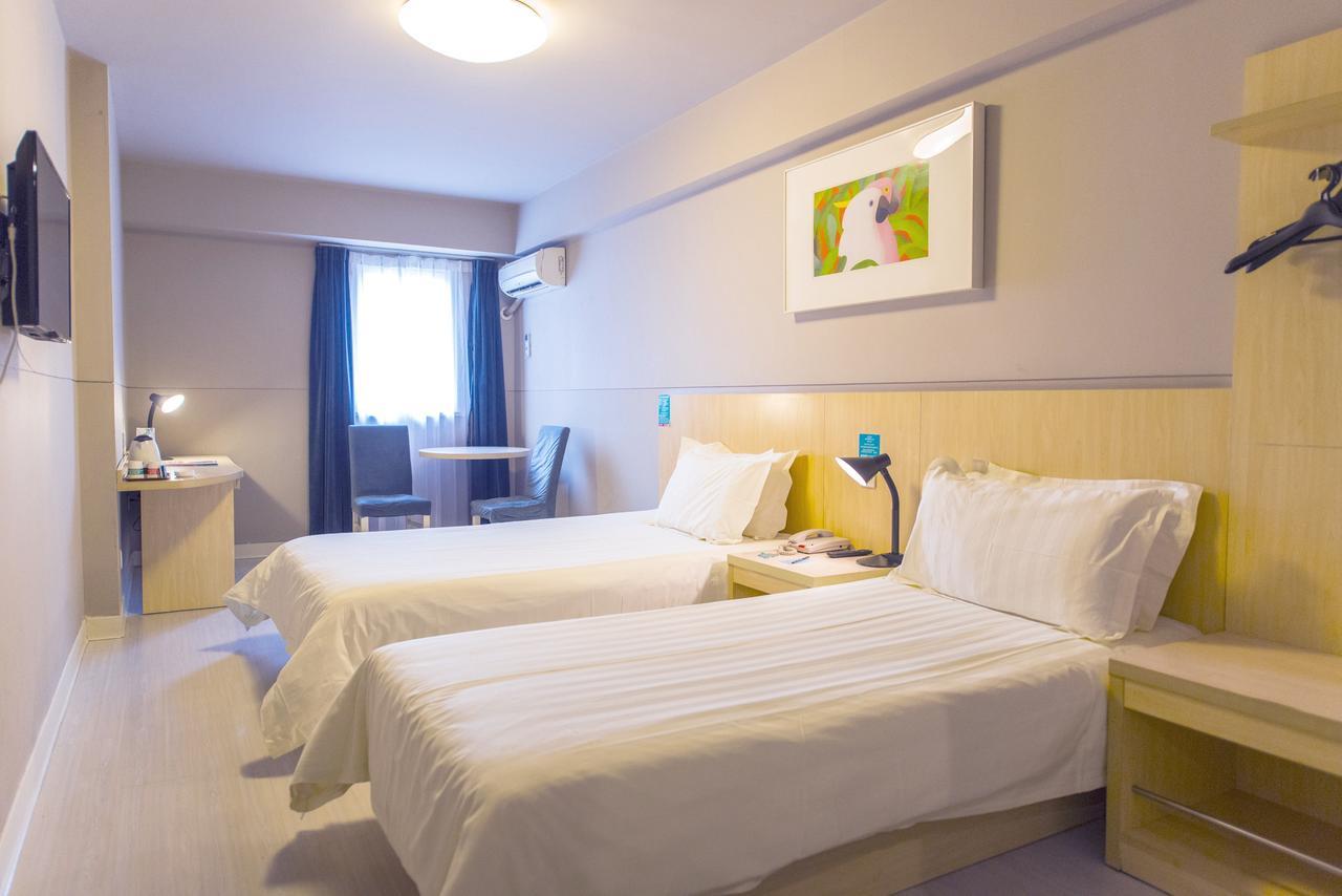 Jinjiang Inn Urumqi Hongqi Road Luaran gambar