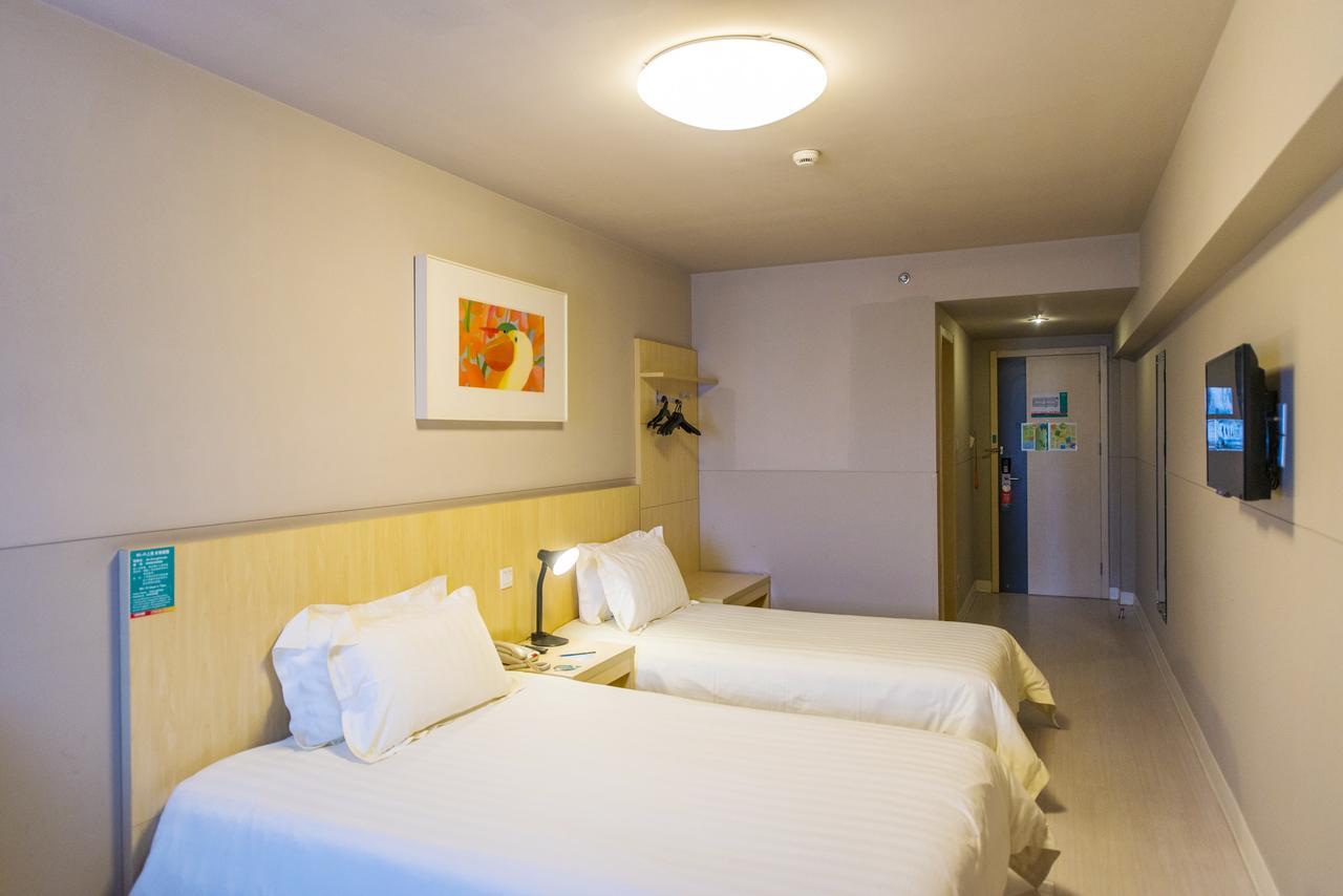Jinjiang Inn Urumqi Hongqi Road Luaran gambar