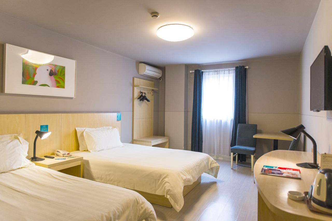 Jinjiang Inn Urumqi Hongqi Road Luaran gambar